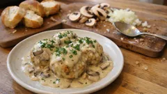 Semmelknödel mit Rahmpilzen: so werden sie locker und bleiben schön saftig