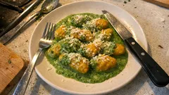 Kürbisnocken mit Petersiliensauce – einfach, vegan und wunderbar cremig