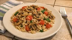 Pilzpfanne mit Reis: In 25 Minuten mediterran, saftig und perfekt fürs Feierabendessen