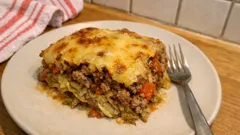 Wirsingauflauf mit Hackfleisch und Bergkäse – so wird er im Ofen richtig saftig