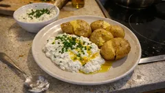 Pellkartoffeln mit Quark und Leinöl: so wird der Quark extra cremig