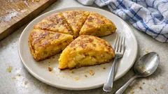 Spanische Kartoffel-Tortilla aus der Pfanne – saftig, einfach und auch kalt ein Hit