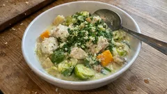 Cremiges Seeteufel-Fischragout mit Wintergemüse – mit frischer Zitronen-Gremolata