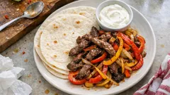Rindfleisch-Fajitas aus der Pfanne – saftig, würzig und in 20 Minuten auf dem Tisch