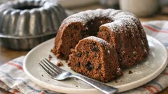 Saftiger Aschkuchen mit Schokolade: einfacher Gugelhupf, der lange frisch bleibt