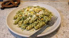 Fusilli mit Ricotta-Basilikum-Pesto – cremig, frisch und in 20 Minuten fertig