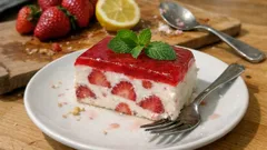 Erdbeer-Joghurt-Terrine ohne Backen – cremig, frisch und perfekt zum Vorbereiten