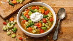 Bunte Gemüsesuppe mit Fenchel, Bohnen & Tomaten – schnell, leicht und sättigend