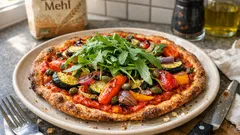 Bunter Gemüse-Flammkuchen mit Dinkelteig – knusprig, leicht und schnell gemacht