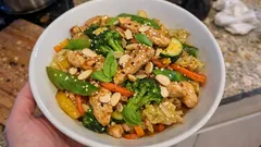 Hähnchen-Gemüse-Wok: in 15 Minuten fertig und richtig knackig