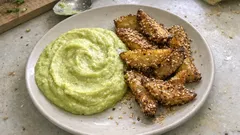 Cremiges Rosenkohlpüree mit Sesamkartoffeln – mild, schnell und alltagstauglich