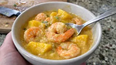 Fruchtiges Garnelencurry mit Mango & Kokos – cremig, schnell und leicht scharf