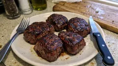 Rinderfiletsteaks grillen leicht gemacht: saftig, mit schöner Kruste und nur wenigen Zutaten