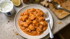 Chicken Tikka Masala aus dem Ofen – saftiges Hähnchen in Joghurt-Marinade