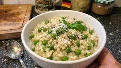 Risi e Bisi: Venezianischer Erbsenreis – cremig wie Risotto, aber leichter