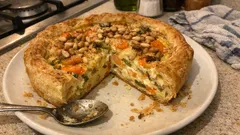 Vegetarische Quiche mit Möhren und Lauch – knusprig, cremig und ganz unkompliziert