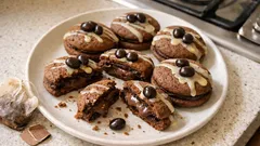 Mokkakekse wie aus der Keksdose früher: Dinkelmürbeteig mit Mokkaschoko-Füllung