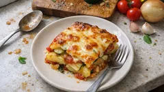 Italienischer Gemüseauflauf mit Kartoffeln, Zucchini & Tomaten – einfach aus dem Ofen