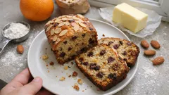 Saftiger Mandel‑Früchtekuchen mit Orange, Cranberrys und Feigen – gelingt im Rührteig immer