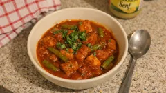 Seitan-Gulasch mit grünen Bohnen – herzhaft, sämig und ganz ohne Fleisch